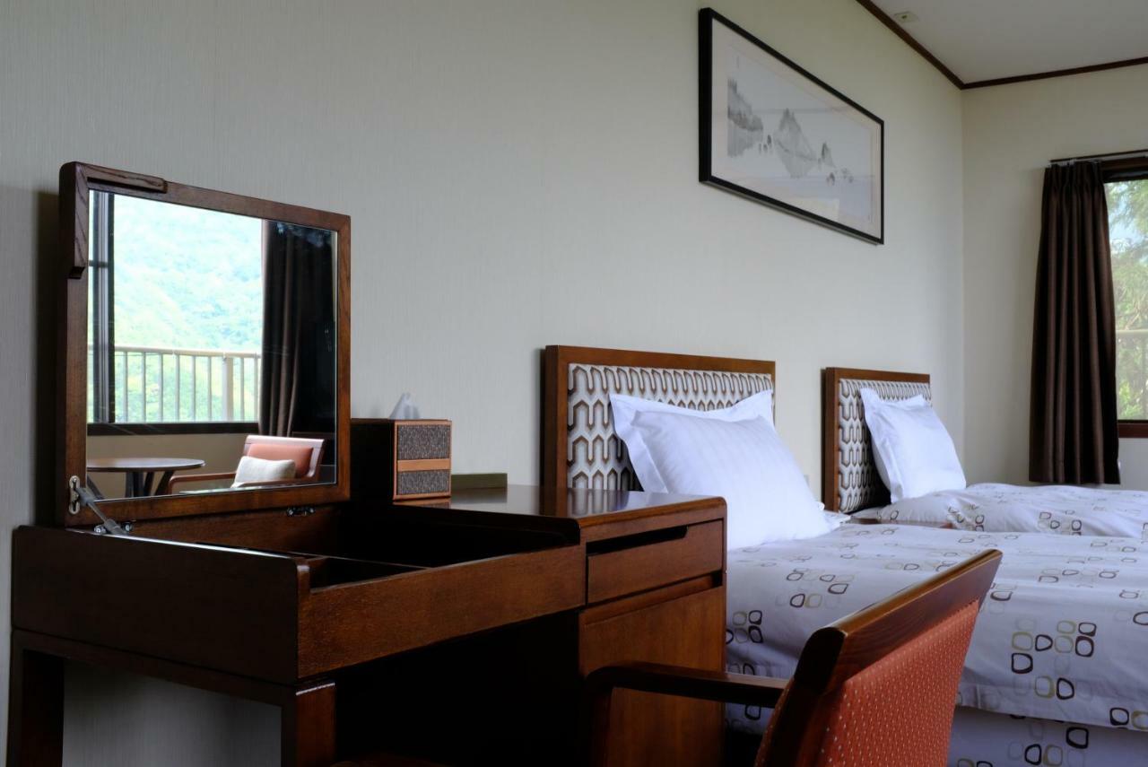 Harriway Onsen Hotel Hakone Exterior photo