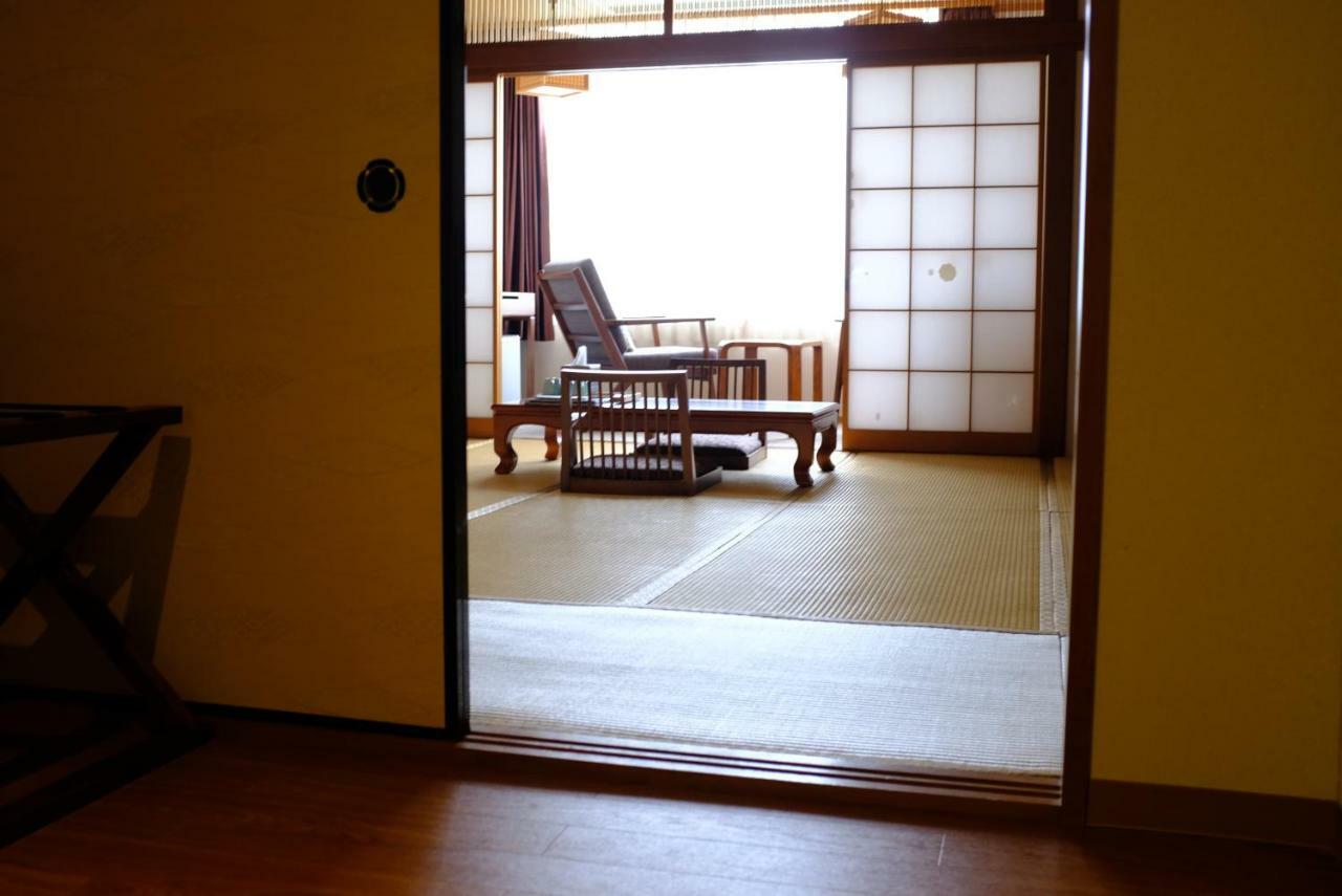 Harriway Onsen Hotel Hakone Exterior photo