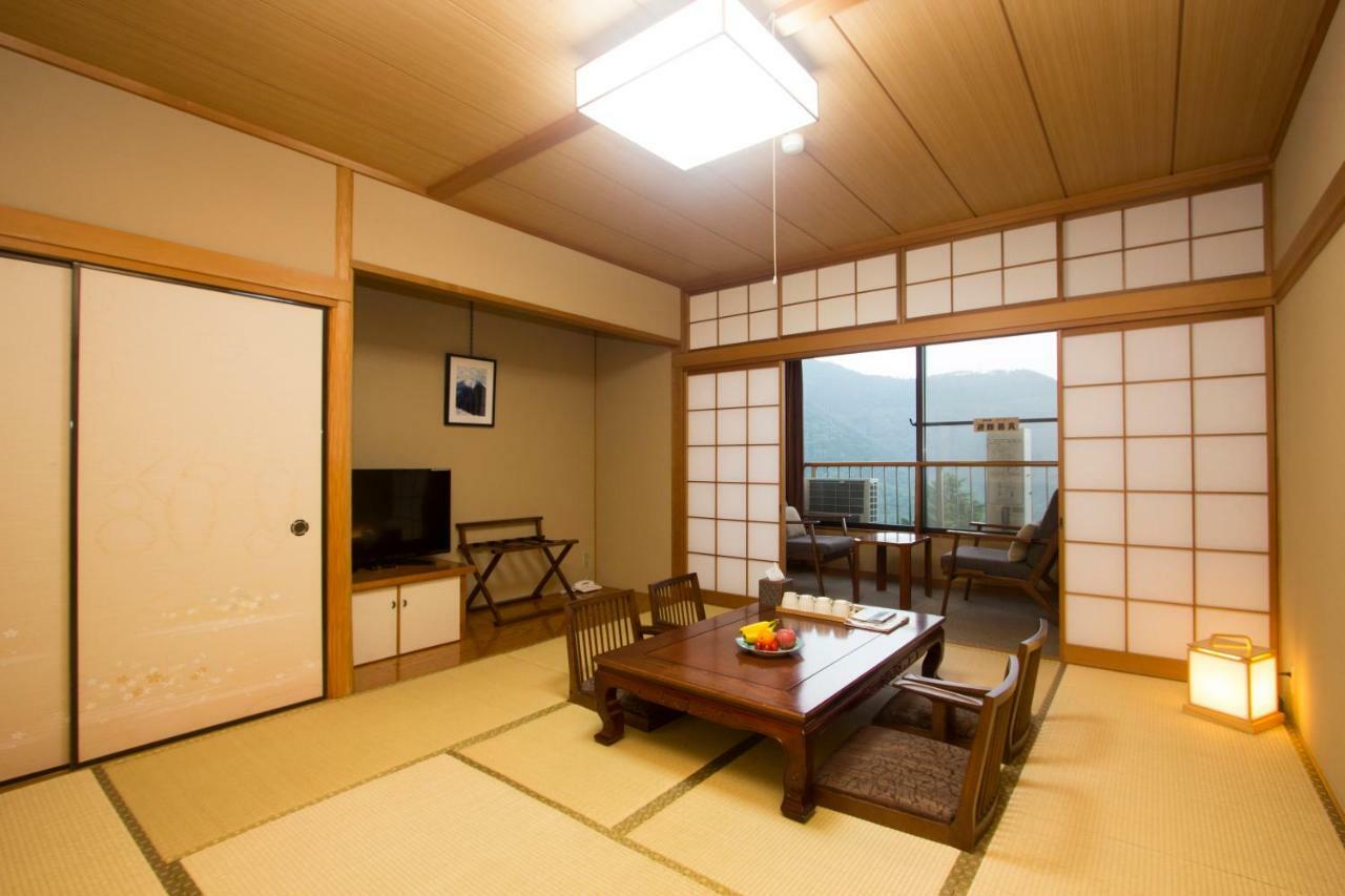 Harriway Onsen Hotel Hakone Exterior photo