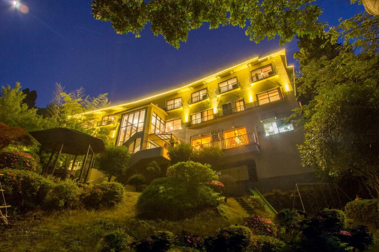 Harriway Onsen Hotel Hakone Exterior photo